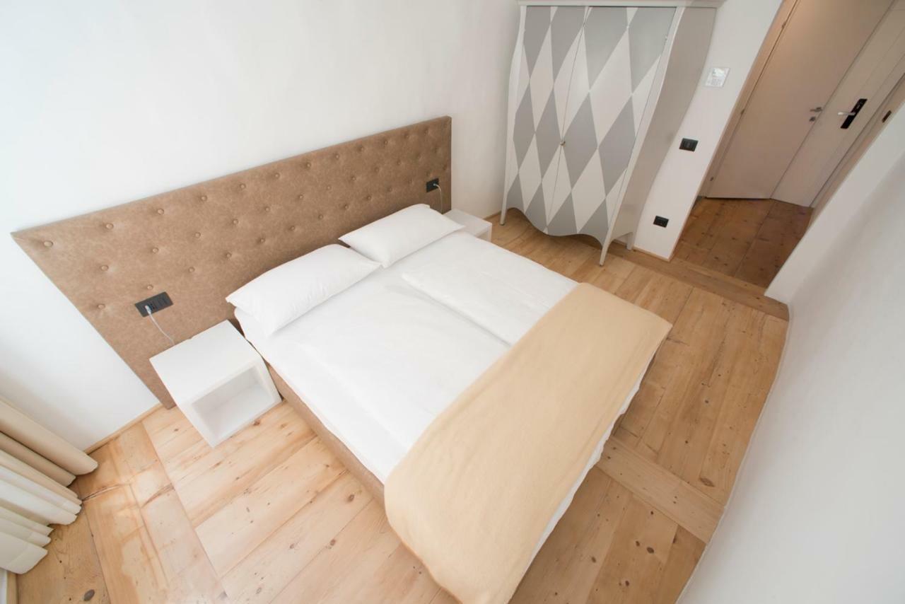 Sir Thomas Bed&More Bozen Extérieur photo