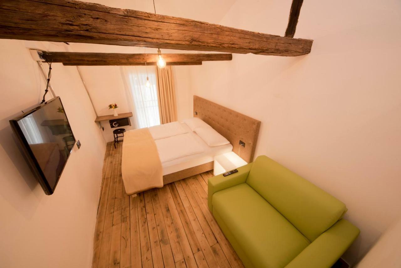 Sir Thomas Bed&More Bozen Extérieur photo
